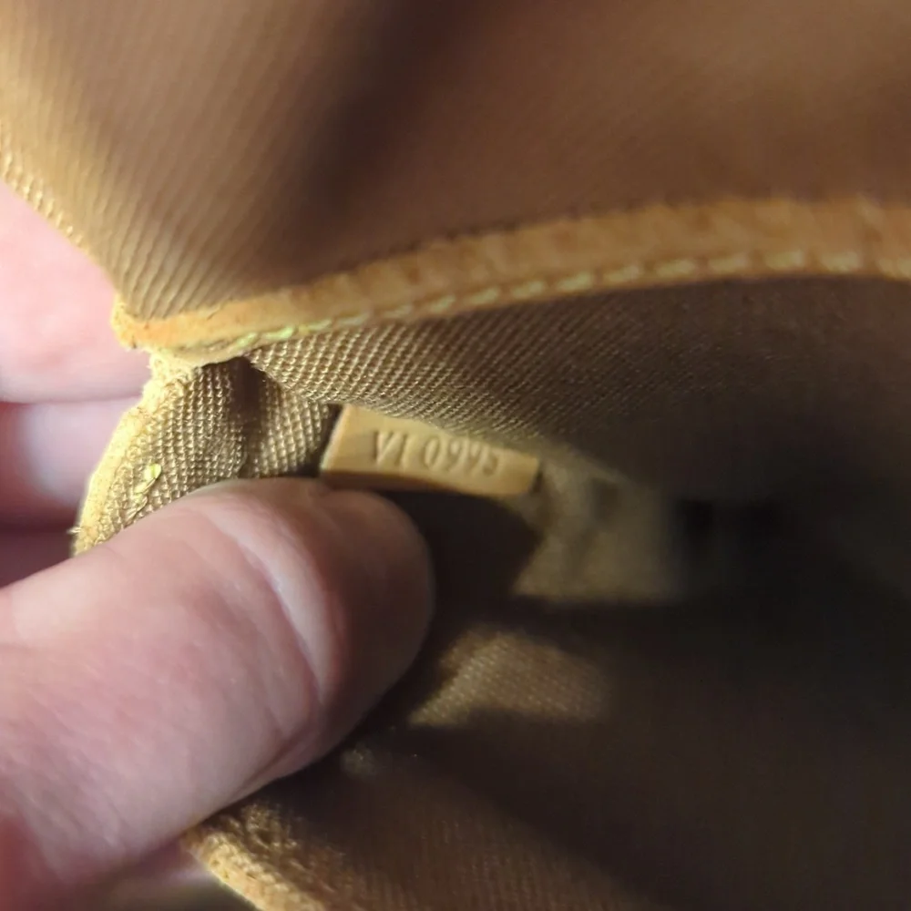 Louis Vuitton Alma Bag🔥🔥🔥 - Picture 8 of 14